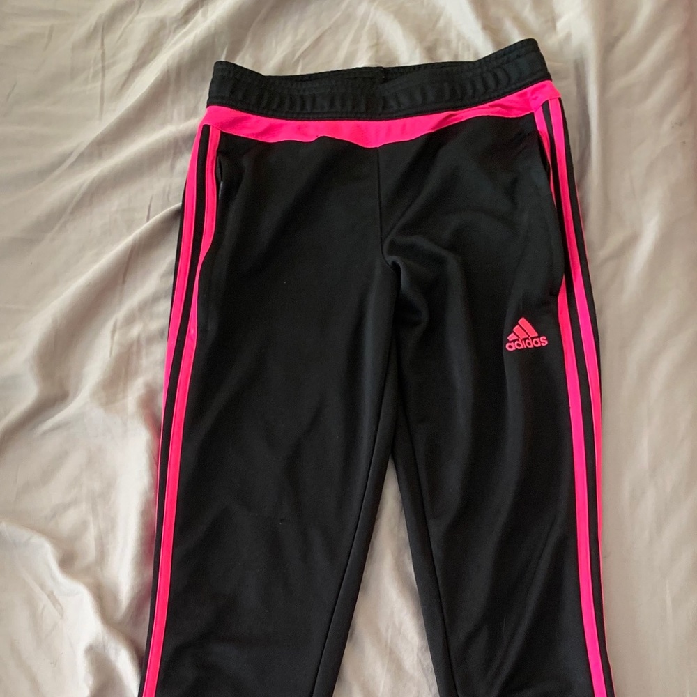 Black & magenta women’s tiro 19 training pants